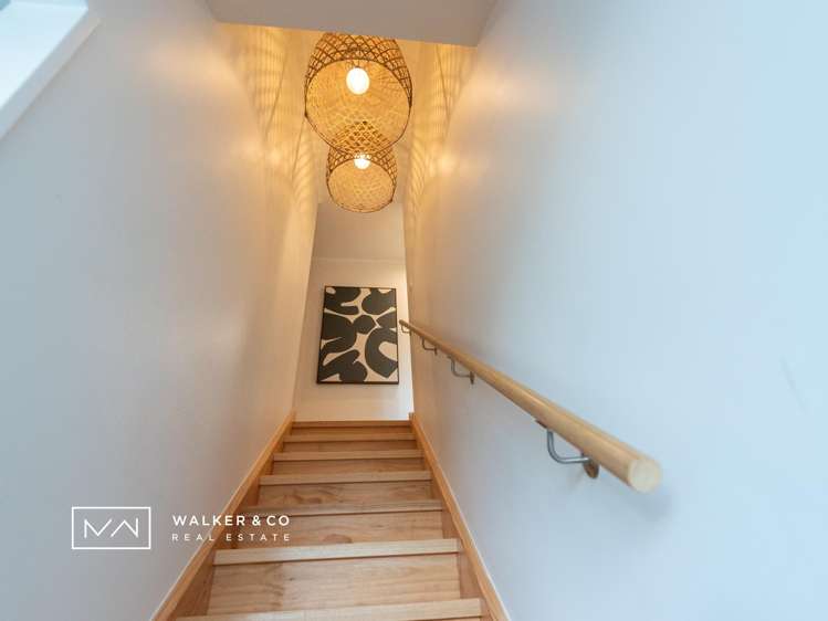 4 Elmslie Road Pinehaven_17