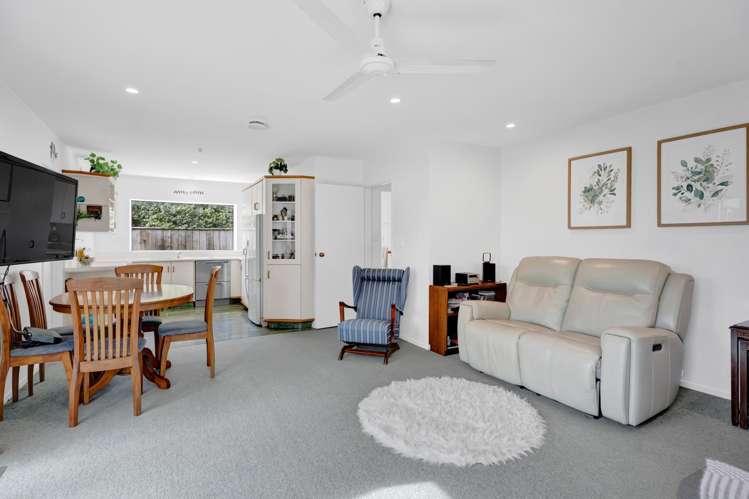 35a Tukapa Street Westown_4