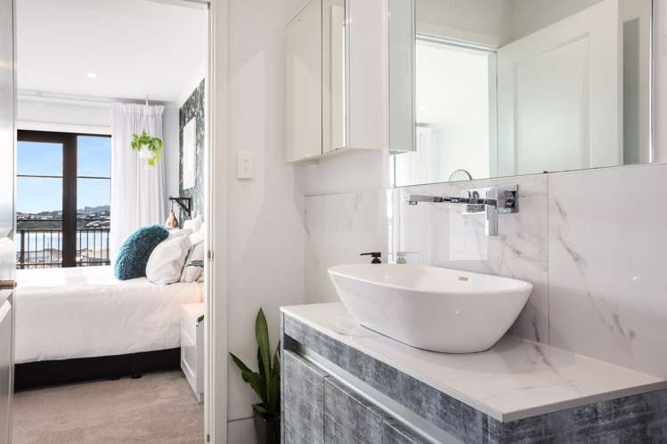 88 Queen Charlotte Drive Aotea_19