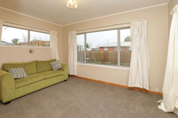 41 Wiltshire Drive Puketaha_13