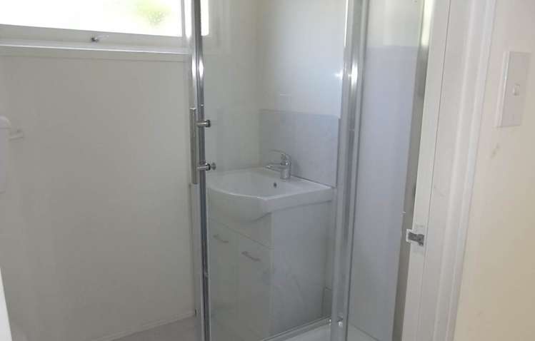 4/175 Victoria Road Devonport_5