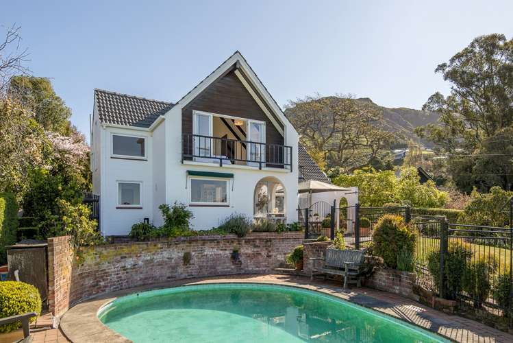 11 Merlincote Crescent Governors Bay_15