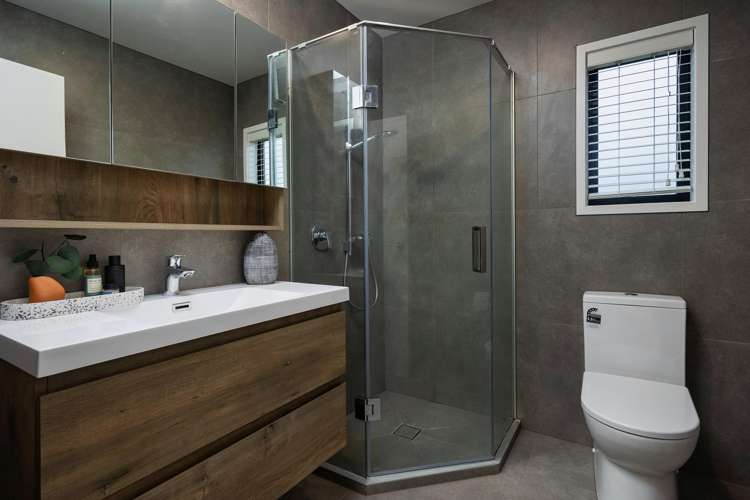 22A Graham Avenue Te Atatu Peninsula_15