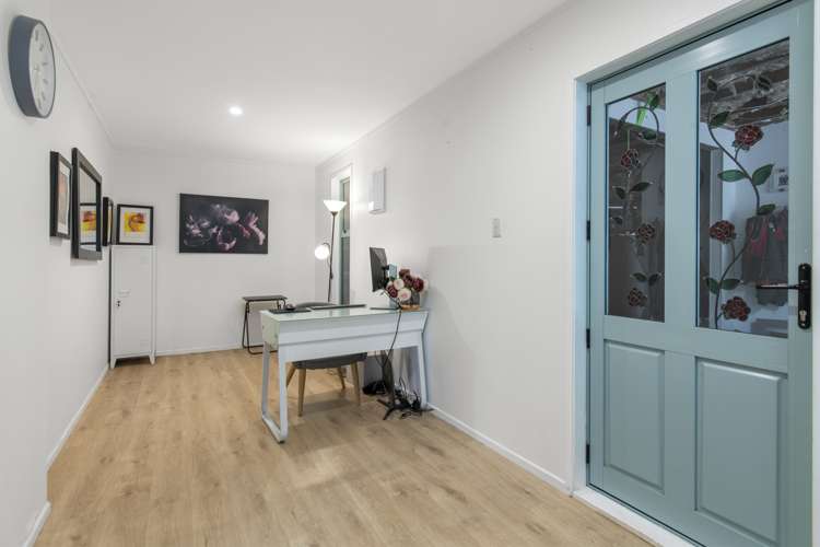 64b Uxbridge Road Mellons Bay_14