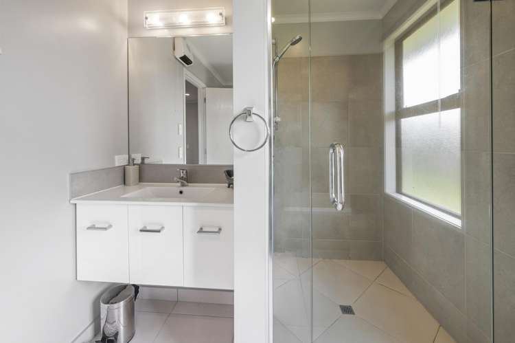 16 Lacebark Drive Kinloch_25