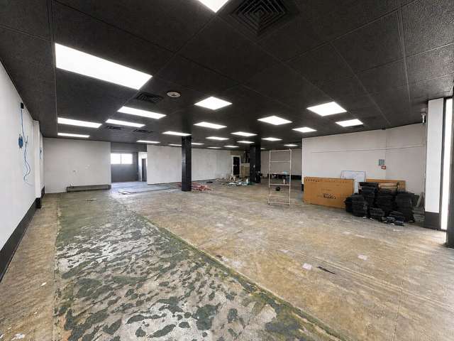 Shop 2-3/84-90 Mokoia Road Birkenhead_2