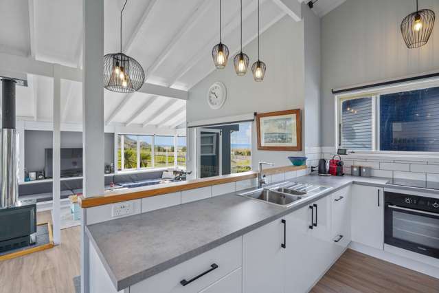 3428 Pourerere Beach Road Pourerere Beach_3