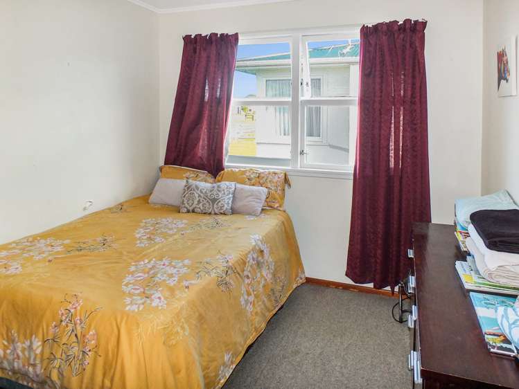 3 Mark Perreau Place Foxton_11