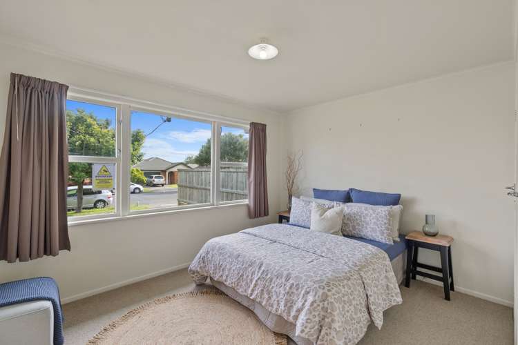 160 Old Farm Road Hamilton East_7