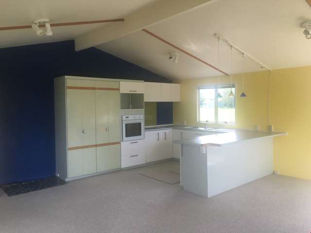 80n Tirimoana Road Te Atatu South_1