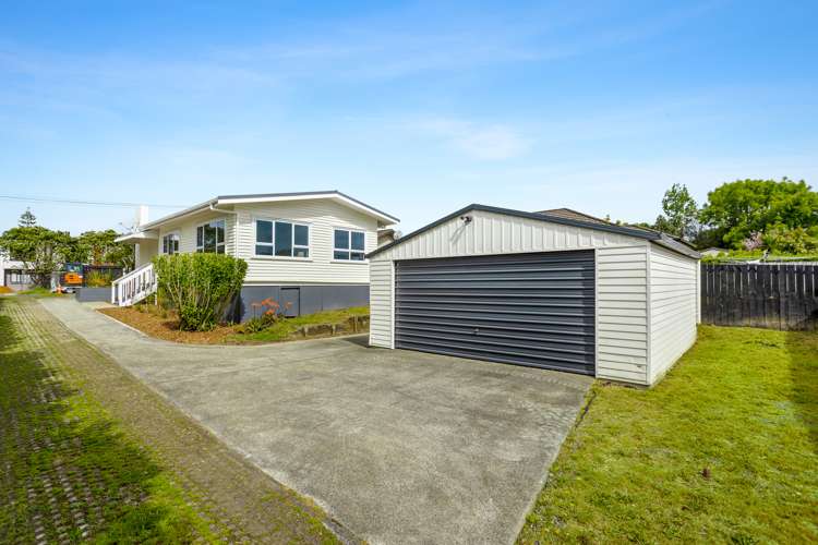 8 Hikurangi Street Te Atatu Peninsula_15