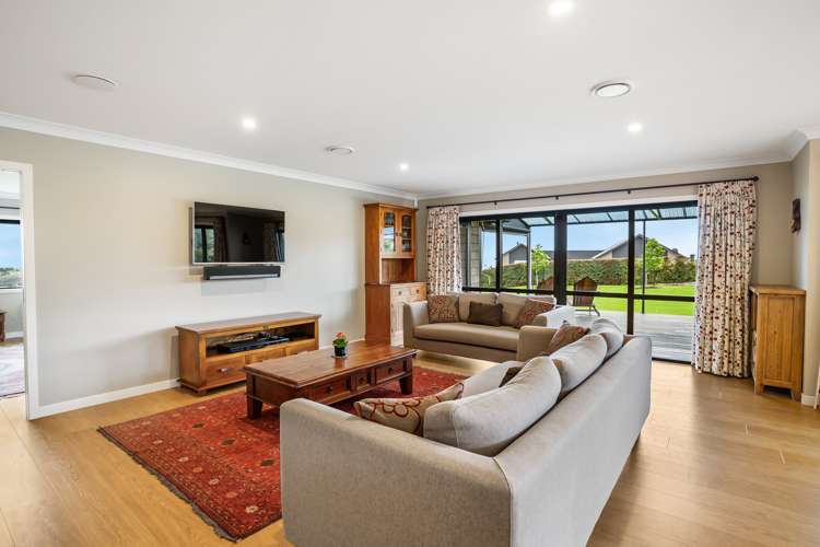 14 Bernora Crescent Bombay_12