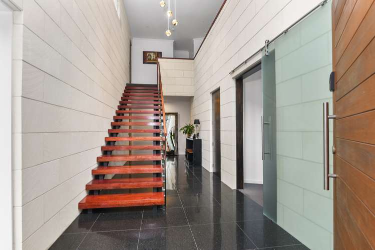 131 Gladstone Road South East Taieri_17