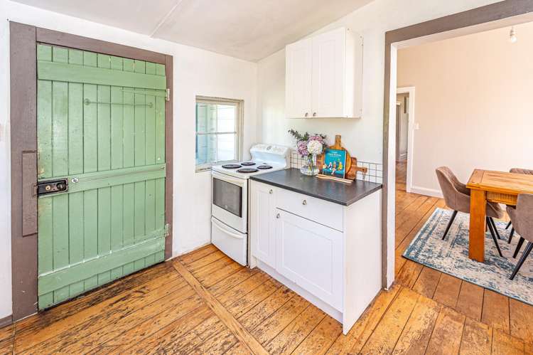 8 Field Street Aramoho_12