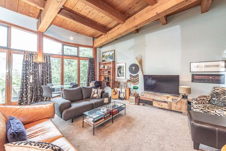 19 Riverbank Road Okoia_8