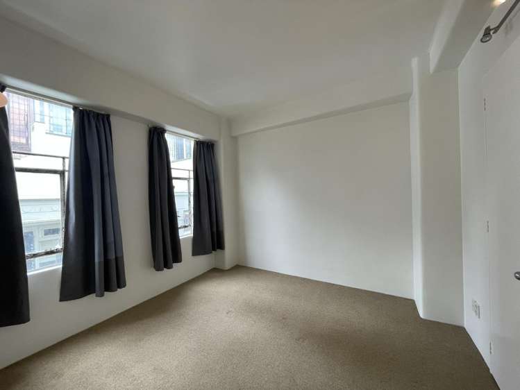 2A/22-26 High Street 10015_4