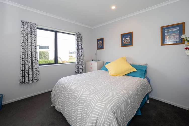 8 Penbury Close Huntingdon_16