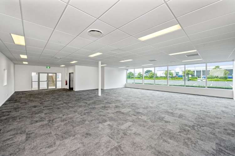 81 Westney Road Mangere_18