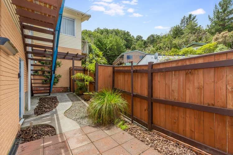 1/9 Lowry Crescent Stokes Valley_14