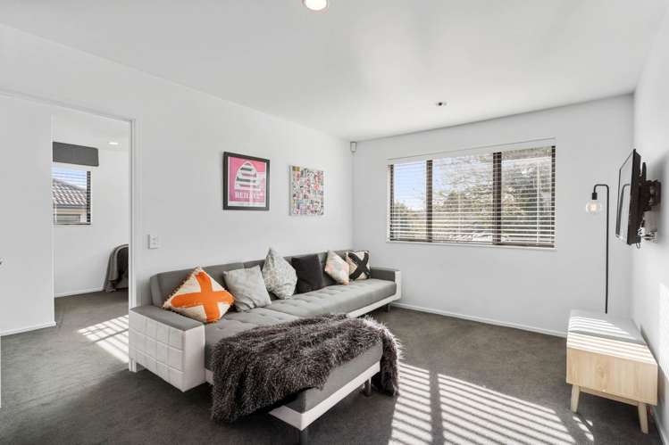 19 Pine Harbour Parade Beachlands_19