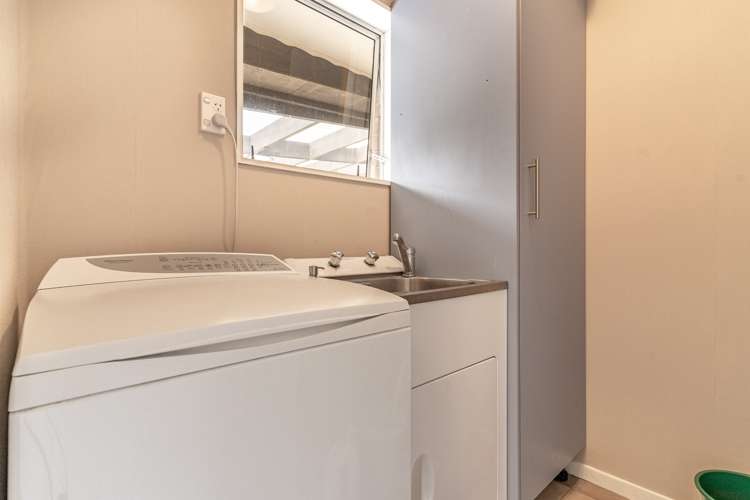 22 Hamilton Avenue Winton_12