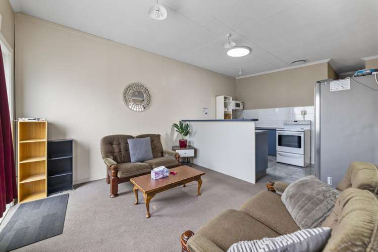 59 & 59A Grange Street North Dunedin_18