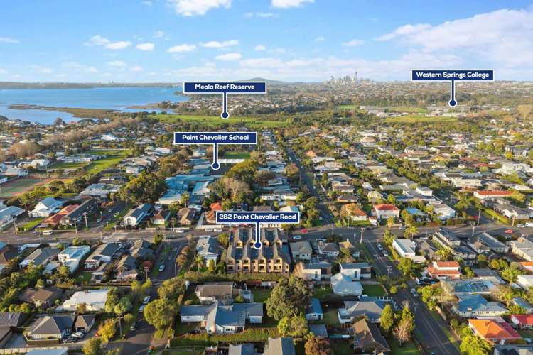 282 Point Chevalier Road Pt Chevalier_24
