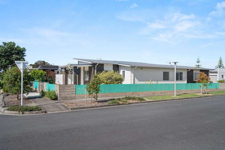 2 Coprosma Close Papamoa Beach_14