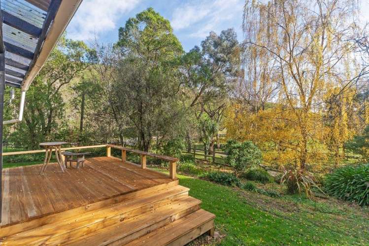 1327 Hinakura Road Hinakura_14