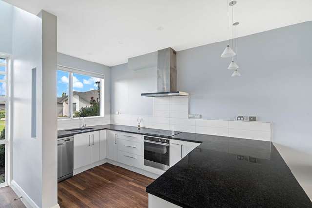 2 Atatu Lane Wigram_1