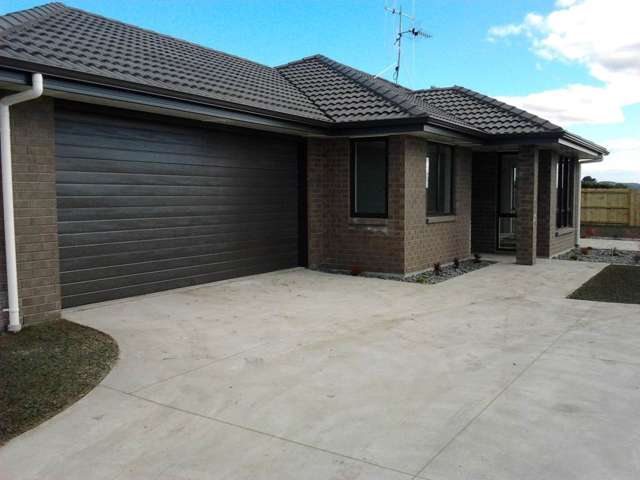 Charming 3-Bedroom Family Home in Papamoa Beach