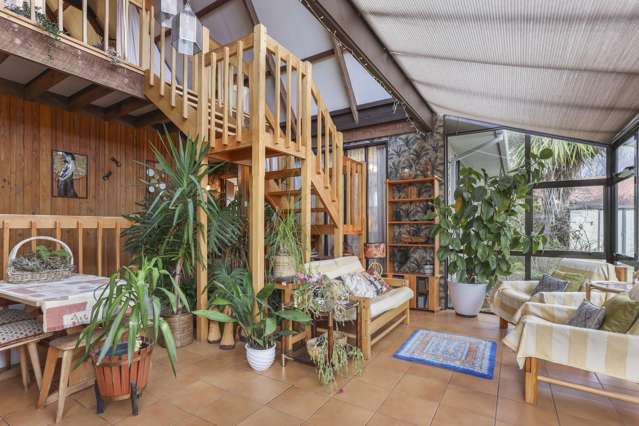 7 Yellowstone Crescent Burwood_2