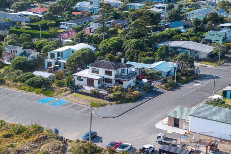 1 Waimea Road Waikanae Beach_19