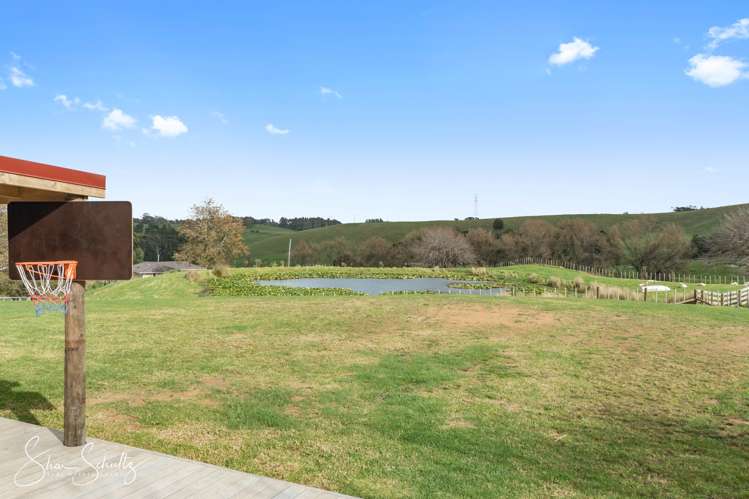 207 Doctors Hill Road Maungaturoto_39