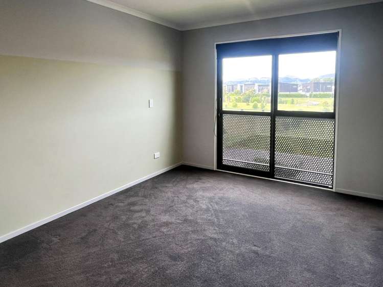 42 Tippet Crescent Wigram_8