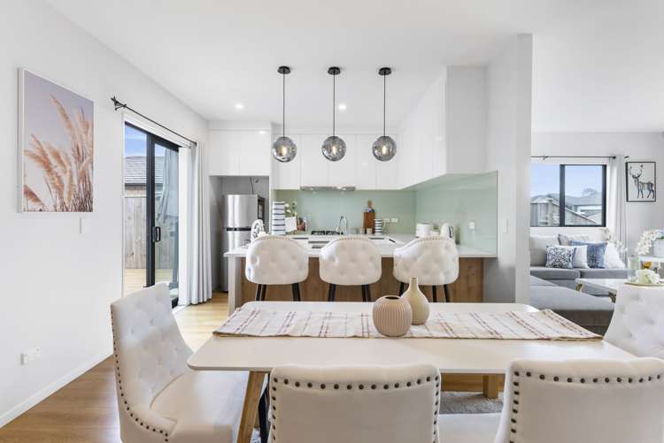 8 Koroheke Road Takanini_6