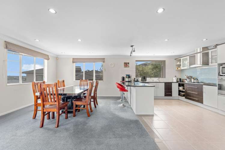 29 Leafield Crescent Henderson_5