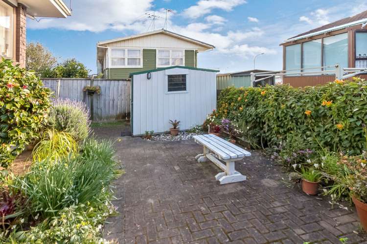 2/50 Moore Street Howick_14