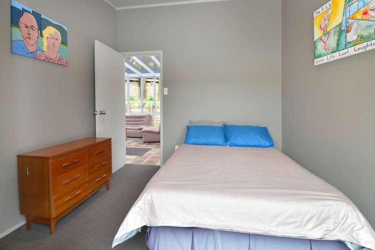 65 North Cove Kawau Island_14