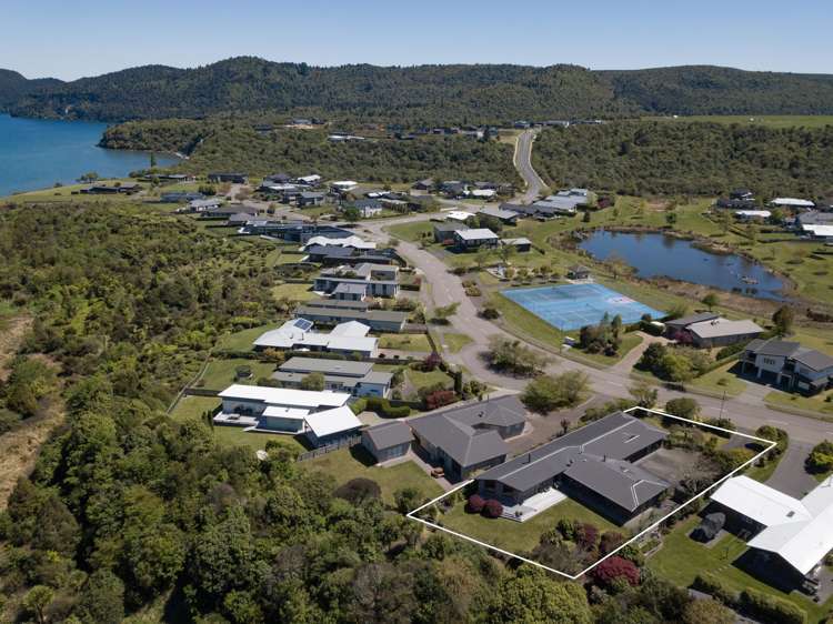 141 Lisland Drive Kinloch_9