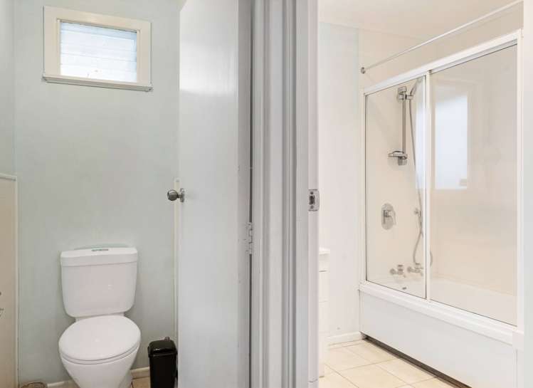 7 Barberry Lane Te Atatu Peninsula_14