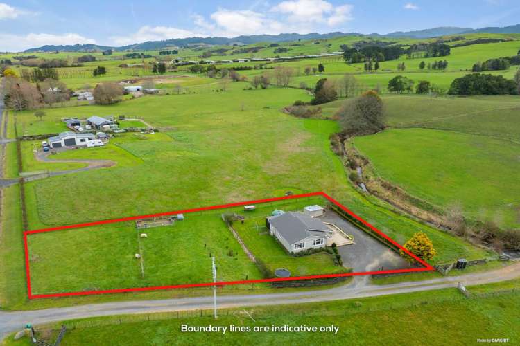 1716 Miranda Road Mangatangi_14