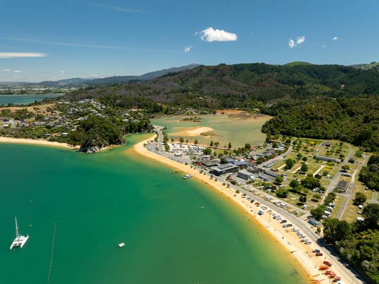 8 Inlet Road Kaiteriteri_3