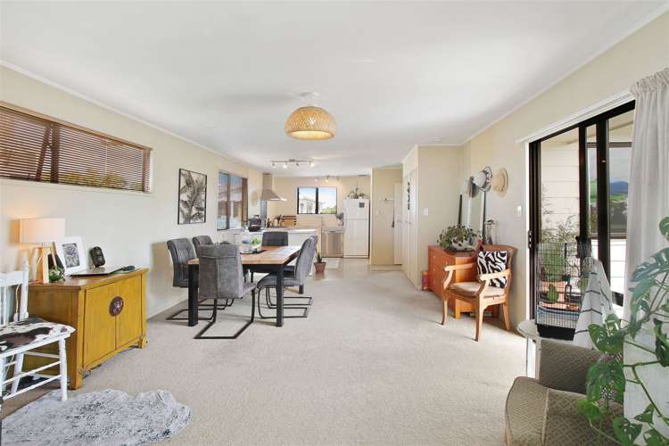 48 Wharf Road Clarks Beach_6