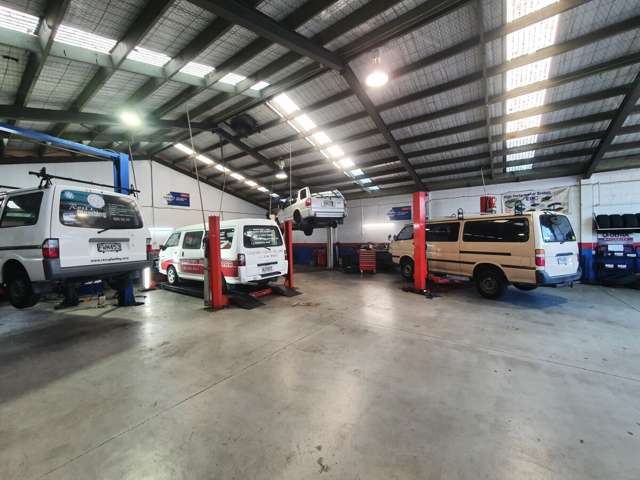 151 Station Road Penrose_1