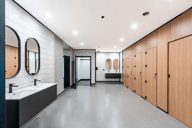 10 Hutt Road Petone_9