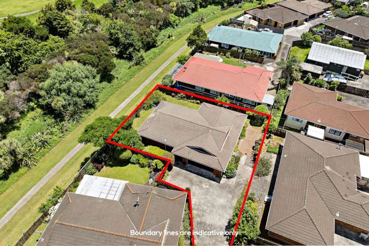 2/85 Aviemore Drive Highland Park_14