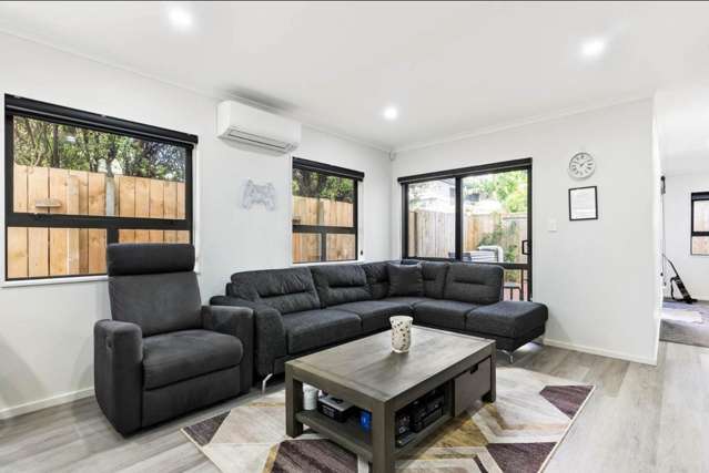 10F George Street Mangere_1