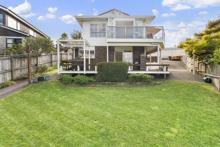 2/1 Clearwater Cove West Harbour_24