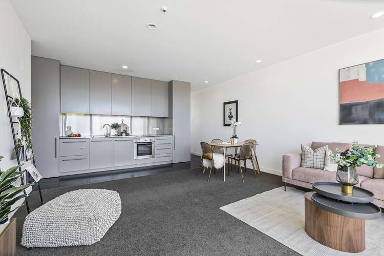 3b/2 Fisher-Point Drive Auckland Central_5